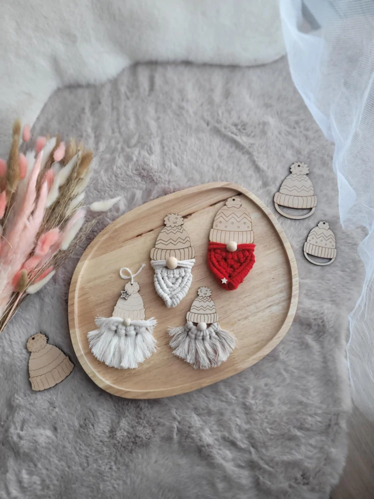 Drevený výrez čiapočka VÄČŠÍ