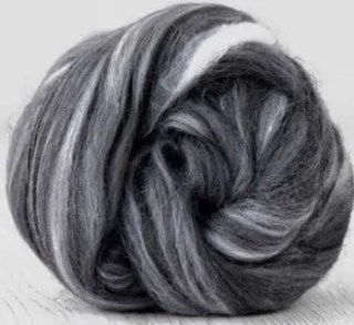 Ovčie rúno česané - čierno-biely melír