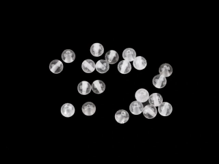 Minerálne korálky Krištáľ Ø4 mm - 10 ks